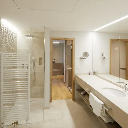 Rittergut Stoermede 4*